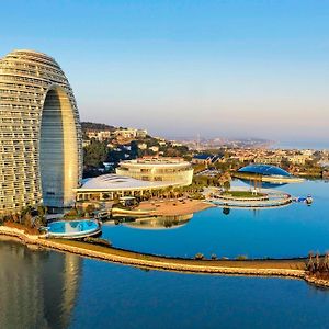 Sheraton Huzhou Taihu Lake Hot Spring Resort & Spa